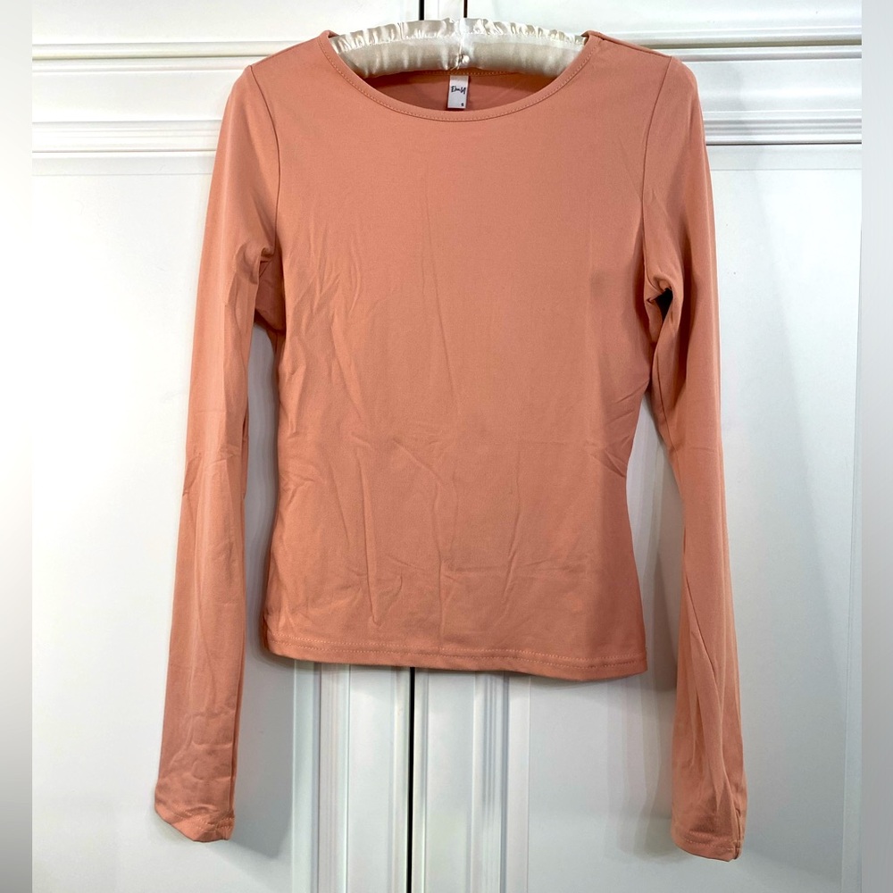 Eleve M Women’s Medium Long Sleeve T-Shirt Rose Pink Crew Neck Top Sweater